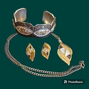 VTG CRUMRINE MFG Silver and Gold Plated Western Cuff Pendant Earrings Set